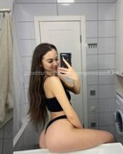 Анкета проститутки Элина - метро Марьино, возраст - 26